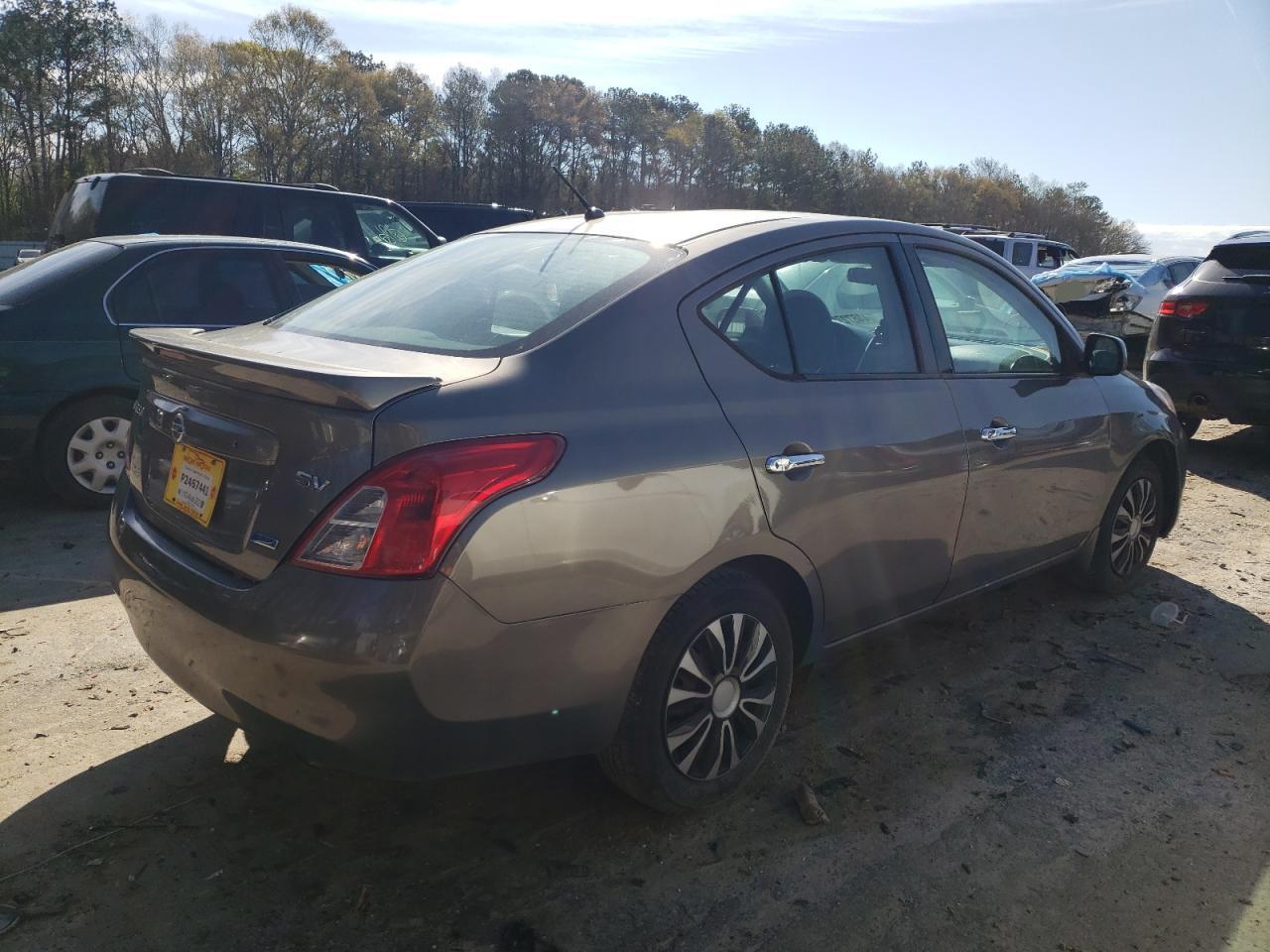 Photo 2 VIN: 3N1CN7AP1EL838862 - NISSAN VERSA 