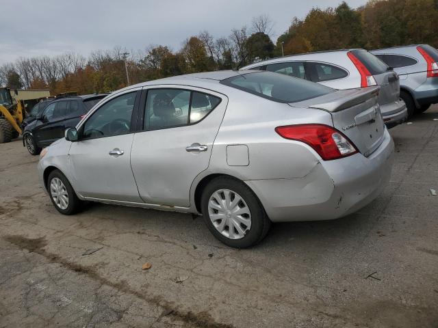 Photo 1 VIN: 3N1CN7AP1EL869125 - NISSAN VERSA 