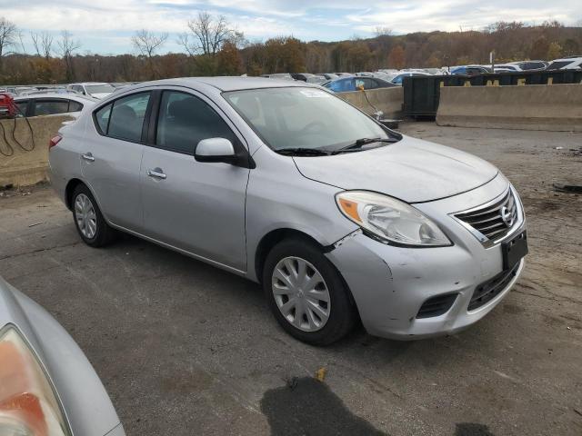 Photo 3 VIN: 3N1CN7AP1EL869125 - NISSAN VERSA 