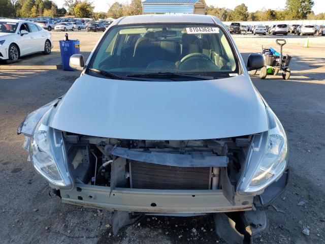 Photo 4 VIN: 3N1CN7AP1FL815096 - NISSAN VERSA S 