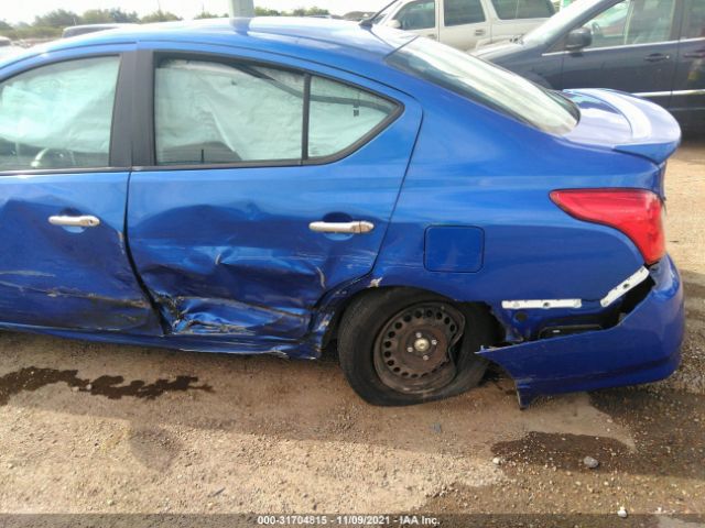 Photo 5 VIN: 3N1CN7AP1FL824753 - NISSAN VERSA 