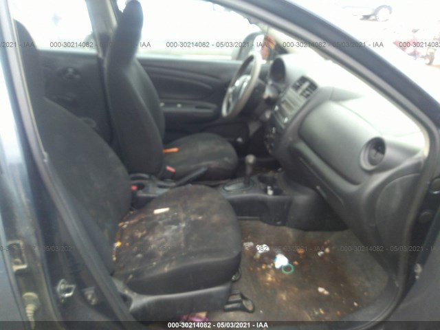 Photo 4 VIN: 3N1CN7AP1FL828589 - NISSAN VERSA 