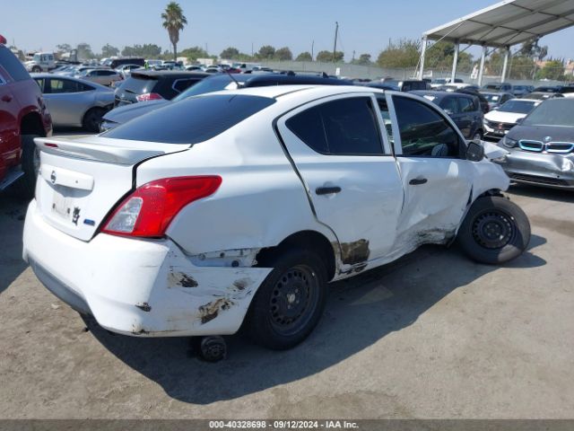 Photo 3 VIN: 3N1CN7AP1FL846607 - NISSAN VERSA 