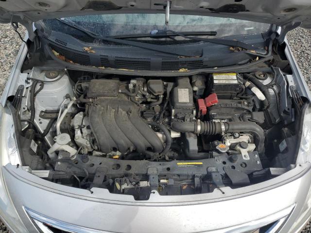 Photo 10 VIN: 3N1CN7AP1FL889568 - NISSAN VERSA S 