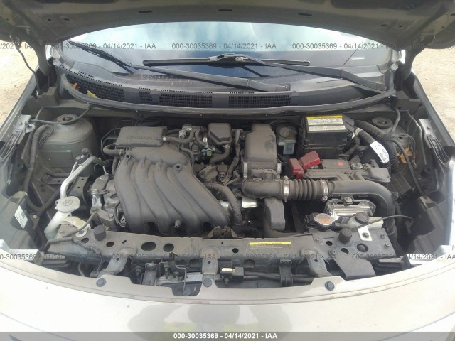 Photo 9 VIN: 3N1CN7AP1FL890526 - NISSAN VERSA 