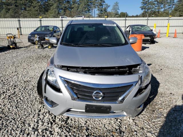 Photo 4 VIN: 3N1CN7AP1FL897489 - NISSAN VERSA S 