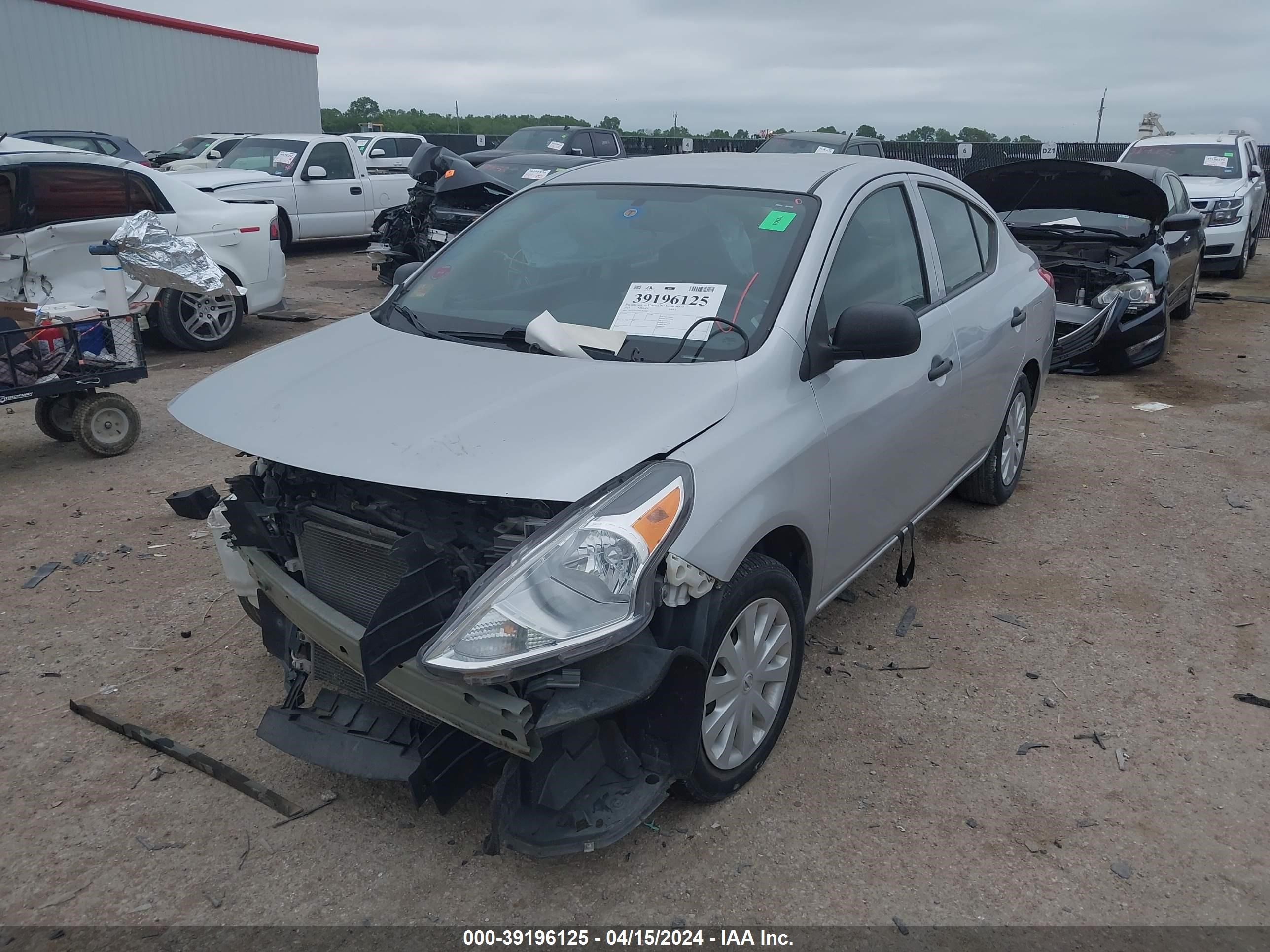 Photo 1 VIN: 3N1CN7AP1FL923105 - NISSAN VERSA 