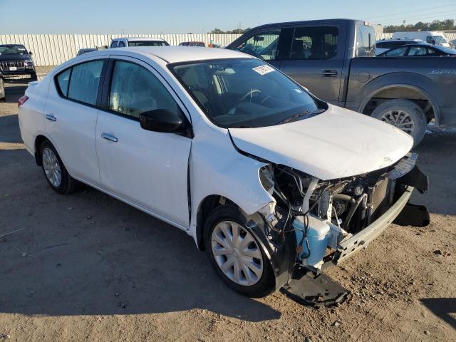 Photo 3 VIN: 3N1CN7AP1FL944648 - NISSAN VERSA 