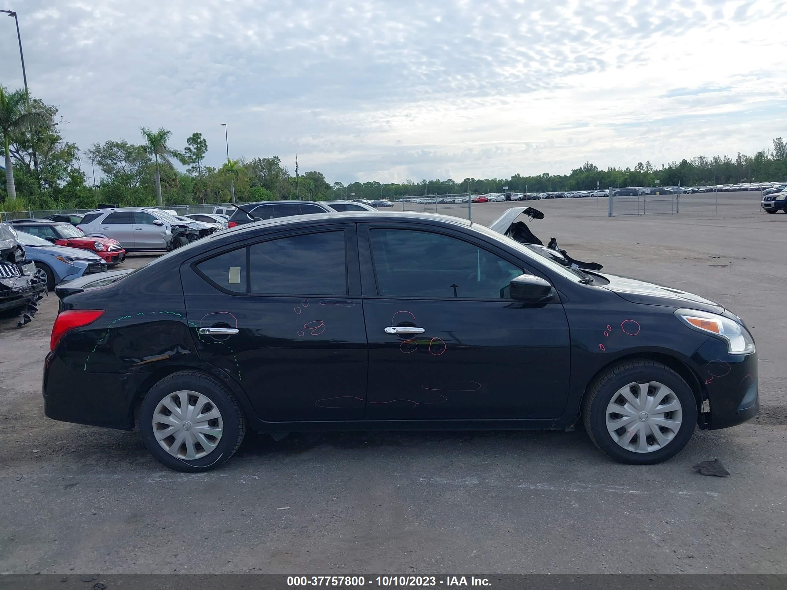 Photo 12 VIN: 3N1CN7AP1GL823670 - NISSAN VERSA 