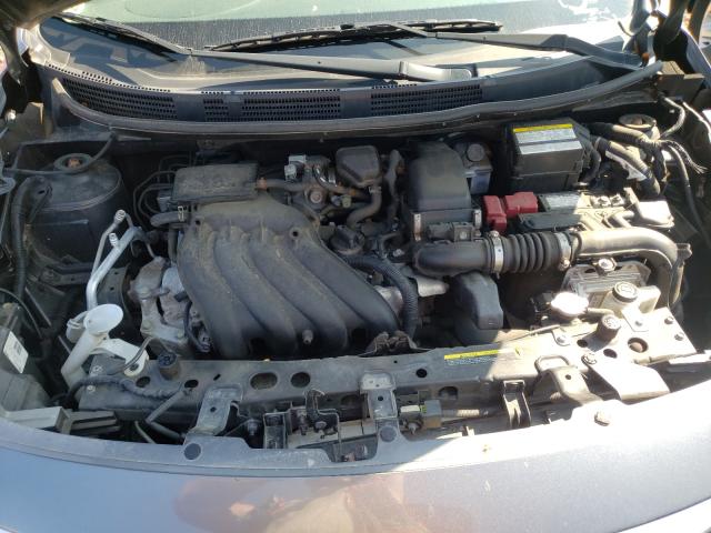 Photo 6 VIN: 3N1CN7AP1GL825449 - NISSAN VERSA 