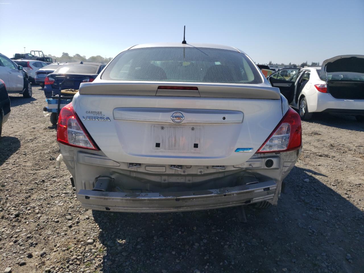 Photo 5 VIN: 3N1CN7AP1GL829016 - NISSAN VERSA 