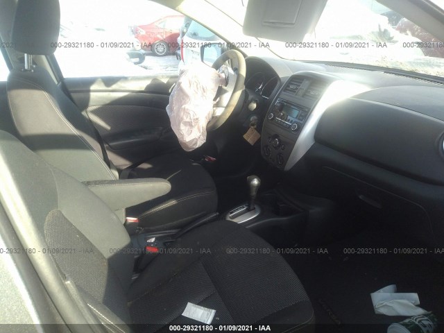 Photo 4 VIN: 3N1CN7AP1GL866471 - NISSAN VERSA 