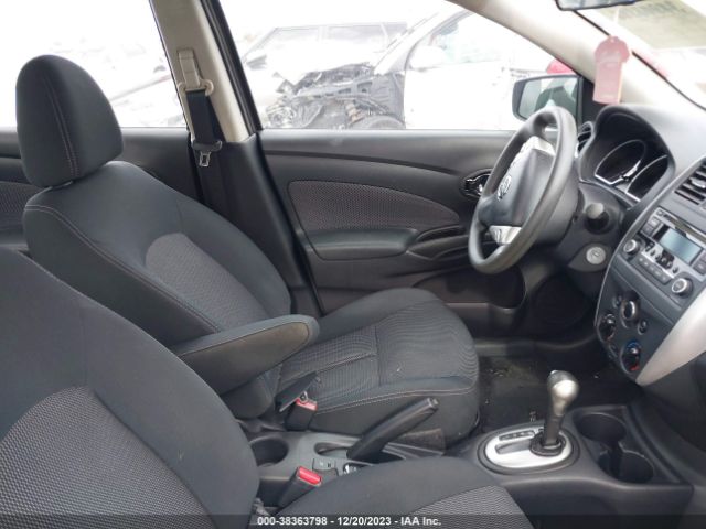 Photo 4 VIN: 3N1CN7AP1GL869029 - NISSAN VERSA 