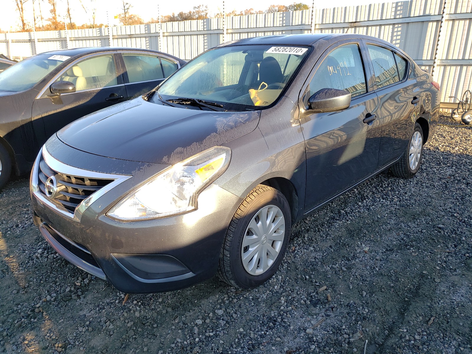 Photo 1 VIN: 3N1CN7AP1GL884212 - NISSAN VERSA S 