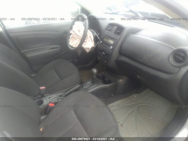 Photo 4 VIN: 3N1CN7AP1GL892469 - NISSAN VERSA 