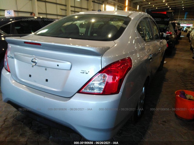 Photo 3 VIN: 3N1CN7AP1HK416567 - NISSAN VERSA SEDAN 