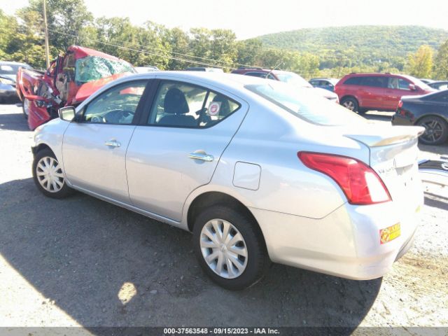 Photo 2 VIN: 3N1CN7AP1HL815666 - NISSAN VERSA 