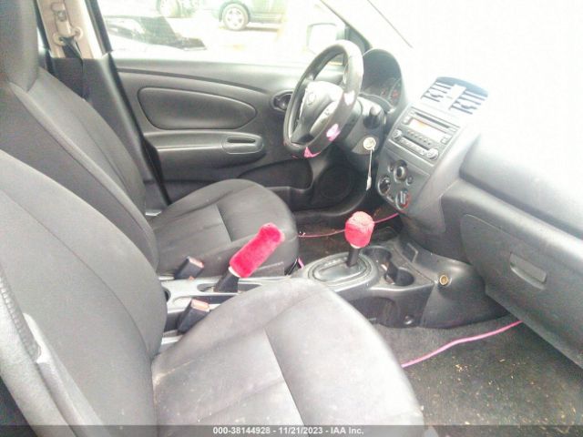 Photo 4 VIN: 3N1CN7AP1HL847016 - NISSAN VERSA 