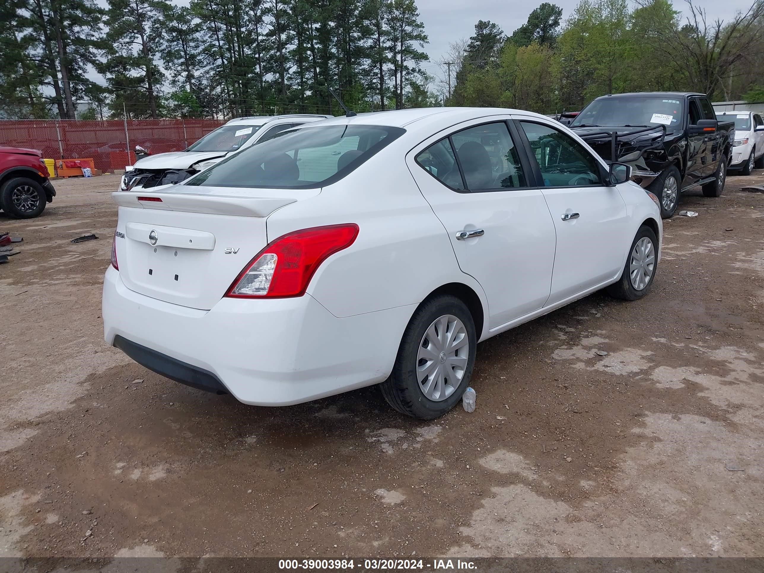 Photo 3 VIN: 3N1CN7AP1HL850773 - NISSAN VERSA 