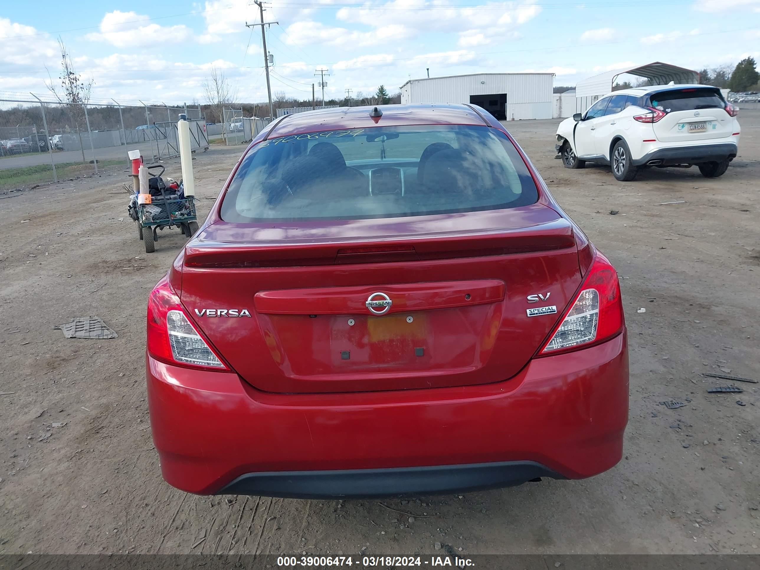 Photo 15 VIN: 3N1CN7AP1HL861126 - NISSAN VERSA 