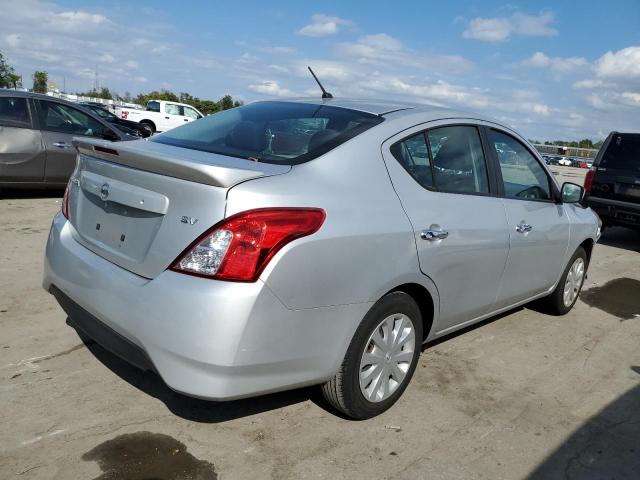 Photo 3 VIN: 3N1CN7AP1JK405560 - NISSAN VERSA S 