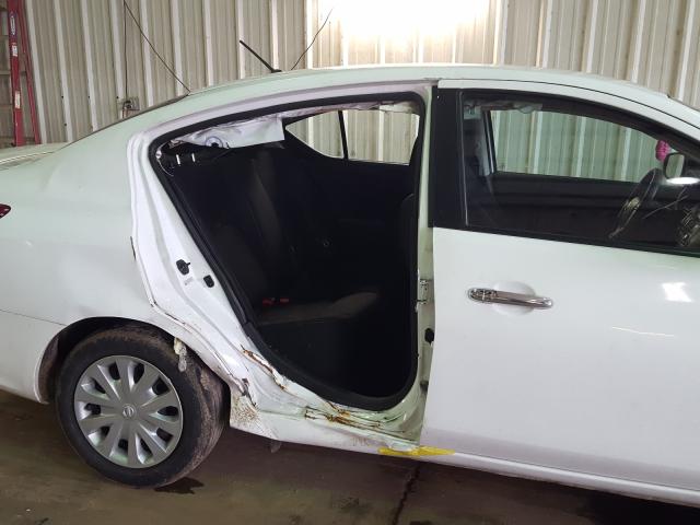 Photo 8 VIN: 3N1CN7AP1JK405932 - NISSAN VERSA 