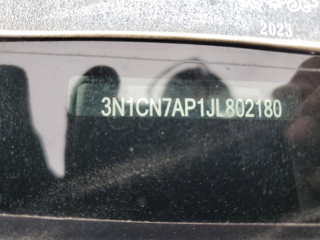 Photo 12 VIN: 3N1CN7AP1JL802180 - NISSAN VERSA 