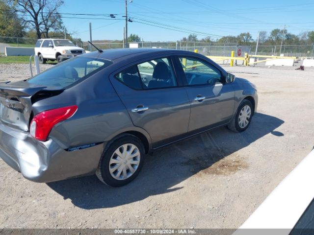 Photo 3 VIN: 3N1CN7AP1JL806116 - NISSAN VERSA 