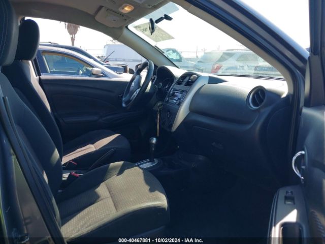 Photo 4 VIN: 3N1CN7AP1JL807797 - NISSAN VERSA 