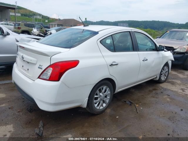 Photo 3 VIN: 3N1CN7AP1JL821683 - NISSAN VERSA 