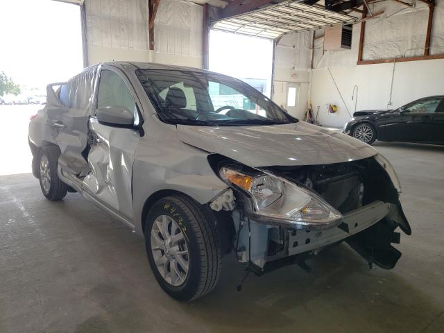 Photo 0 VIN: 3N1CN7AP1JL829704 - NISSAN VERSA S 