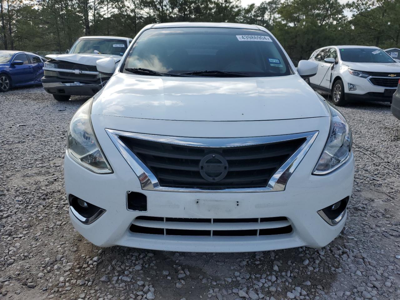 Photo 4 VIN: 3N1CN7AP1JL832831 - NISSAN VERSA 