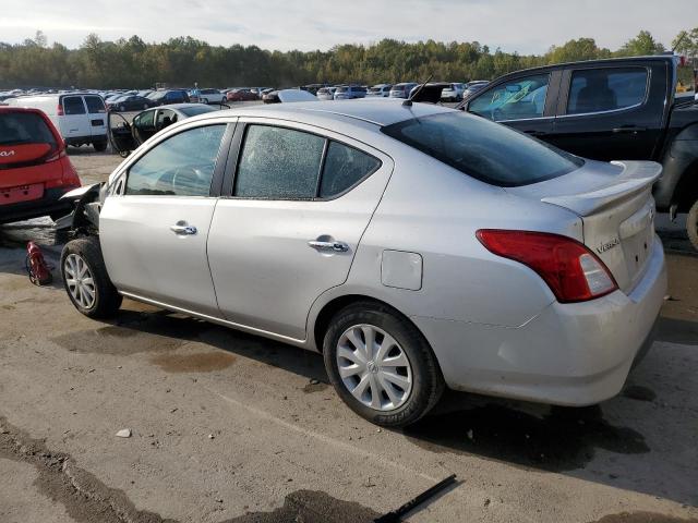 Photo 1 VIN: 3N1CN7AP1JL835163 - NISSAN VERSA S 