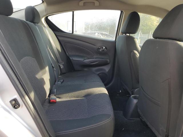 Photo 9 VIN: 3N1CN7AP1JL835163 - NISSAN VERSA S 