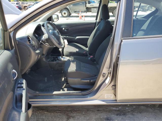 Photo 6 VIN: 3N1CN7AP1JL855266 - NISSAN VERSA 