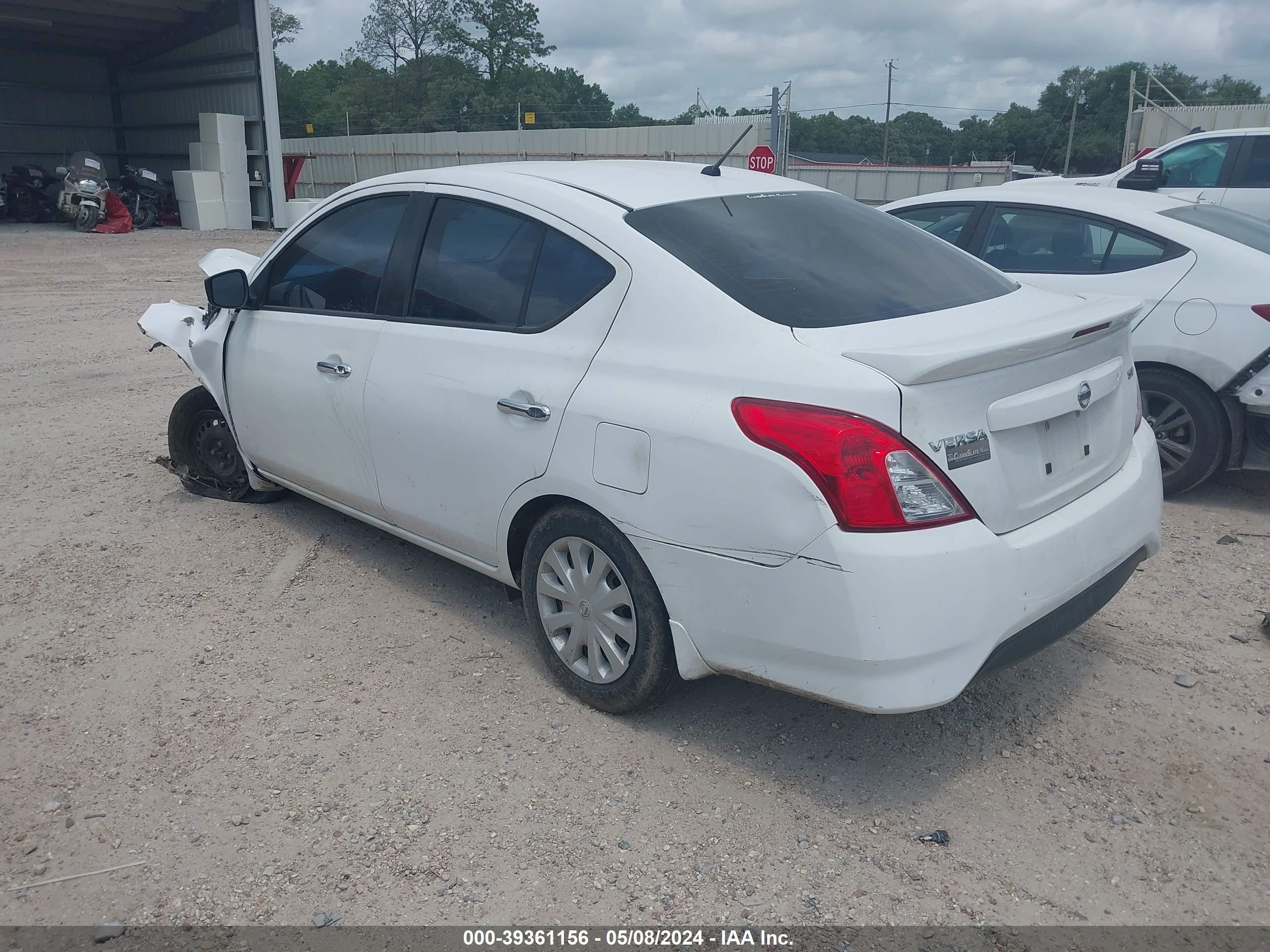 Photo 2 VIN: 3N1CN7AP1JL859544 - NISSAN VERSA 