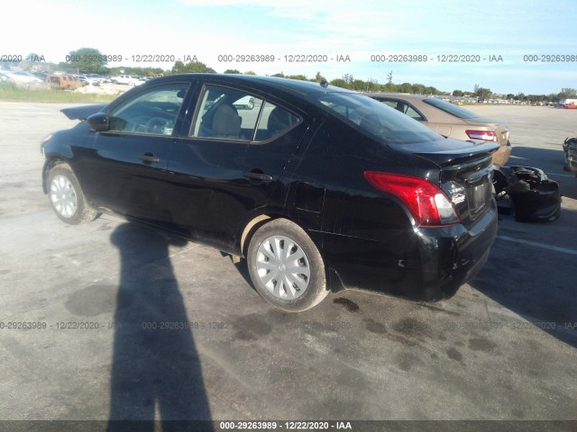 Photo 2 VIN: 3N1CN7AP1JL859897 - NISSAN VERSA SEDAN 