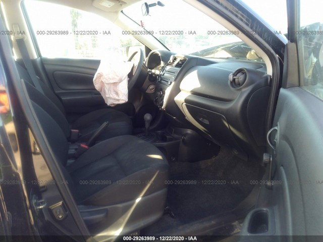 Photo 4 VIN: 3N1CN7AP1JL859897 - NISSAN VERSA SEDAN 