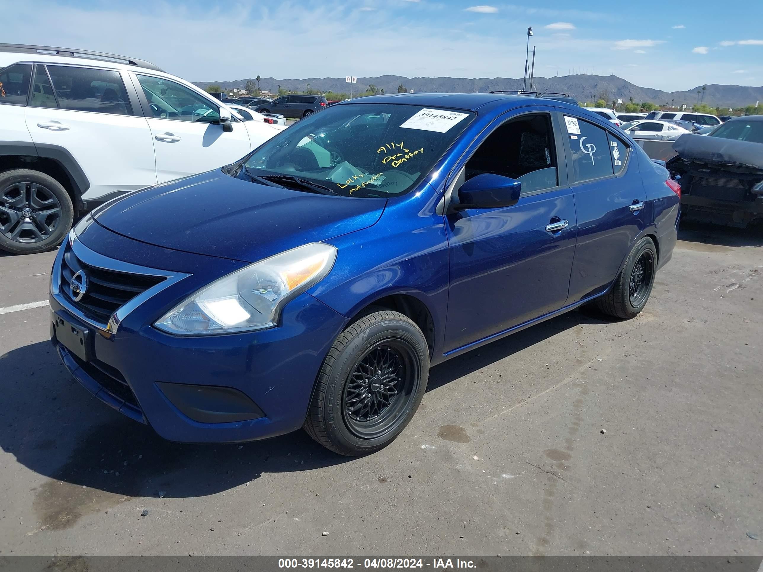 Photo 1 VIN: 3N1CN7AP1JL873587 - NISSAN VERSA 