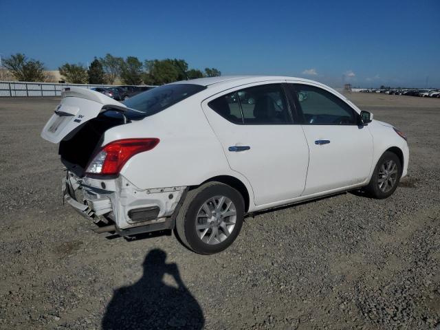 Photo 2 VIN: 3N1CN7AP1JL875002 - NISSAN VERSA 