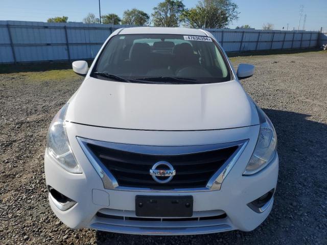 Photo 4 VIN: 3N1CN7AP1JL875002 - NISSAN VERSA 