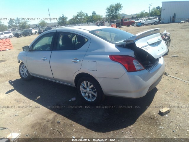 Photo 2 VIN: 3N1CN7AP1JL882936 - NISSAN VERSA SEDAN 