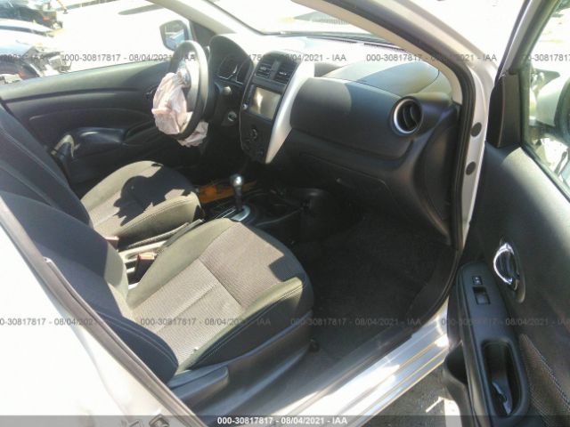 Photo 4 VIN: 3N1CN7AP1JL883505 - NISSAN VERSA SEDAN 