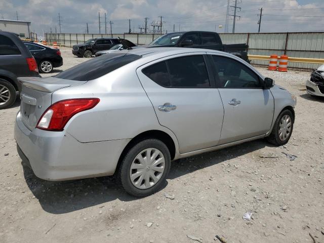 Photo 2 VIN: 3N1CN7AP1JL886047 - NISSAN VERSA 