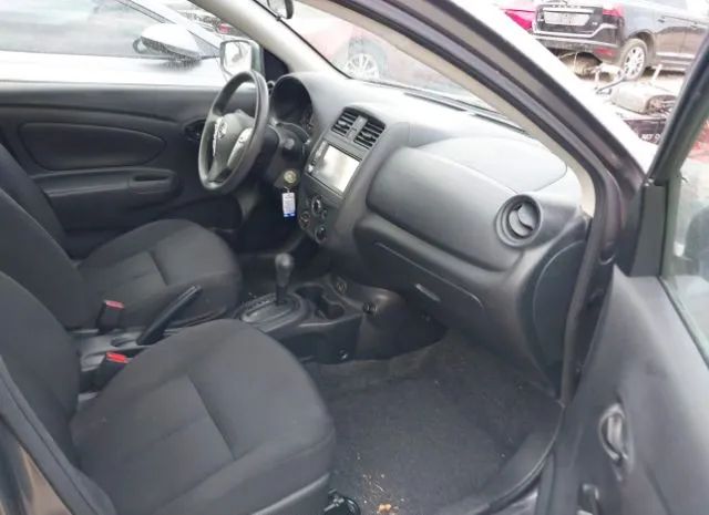 Photo 4 VIN: 3N1CN7AP1JL887778 - NISSAN VERSA 