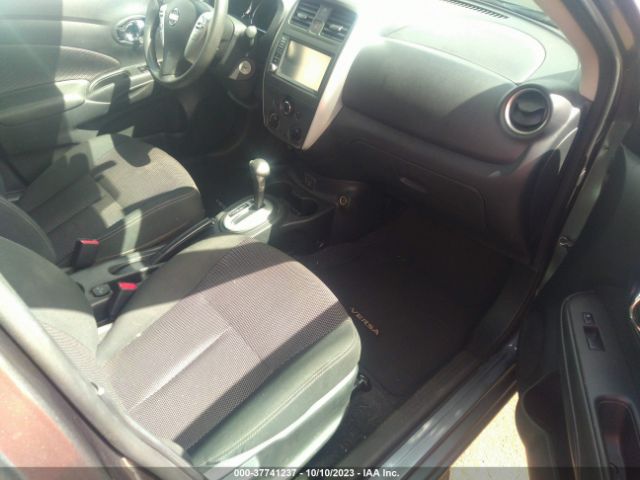 Photo 4 VIN: 3N1CN7AP1KL815562 - NISSAN VERSA 