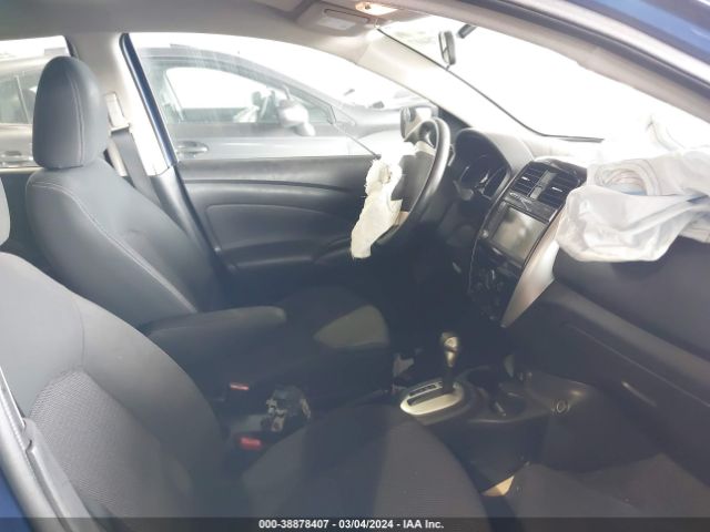 Photo 4 VIN: 3N1CN7AP1KL822916 - NISSAN VERSA 