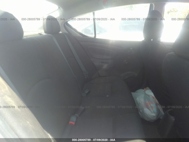 Photo 7 VIN: 3N1CN7AP1KL824066 - NISSAN VERSA SEDAN 