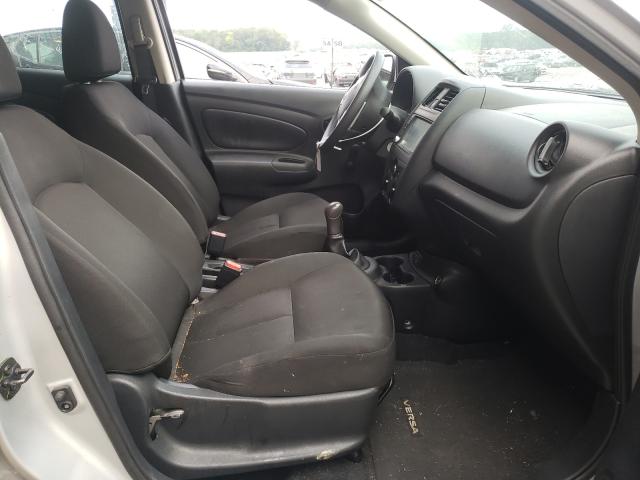 Photo 4 VIN: 3N1CN7AP1KL843829 - NISSAN VERSA S 