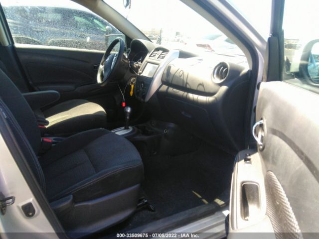 Photo 4 VIN: 3N1CN7AP1KL847024 - NISSAN VERSA SEDAN 